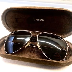 Used slightly, no scratches on lenses.  GREAT CONDITION